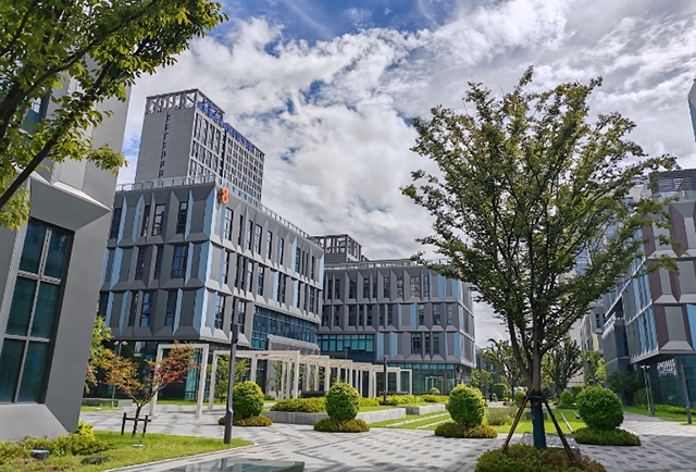 上海工业地产投资新蓝海——新能源产业园区崛起